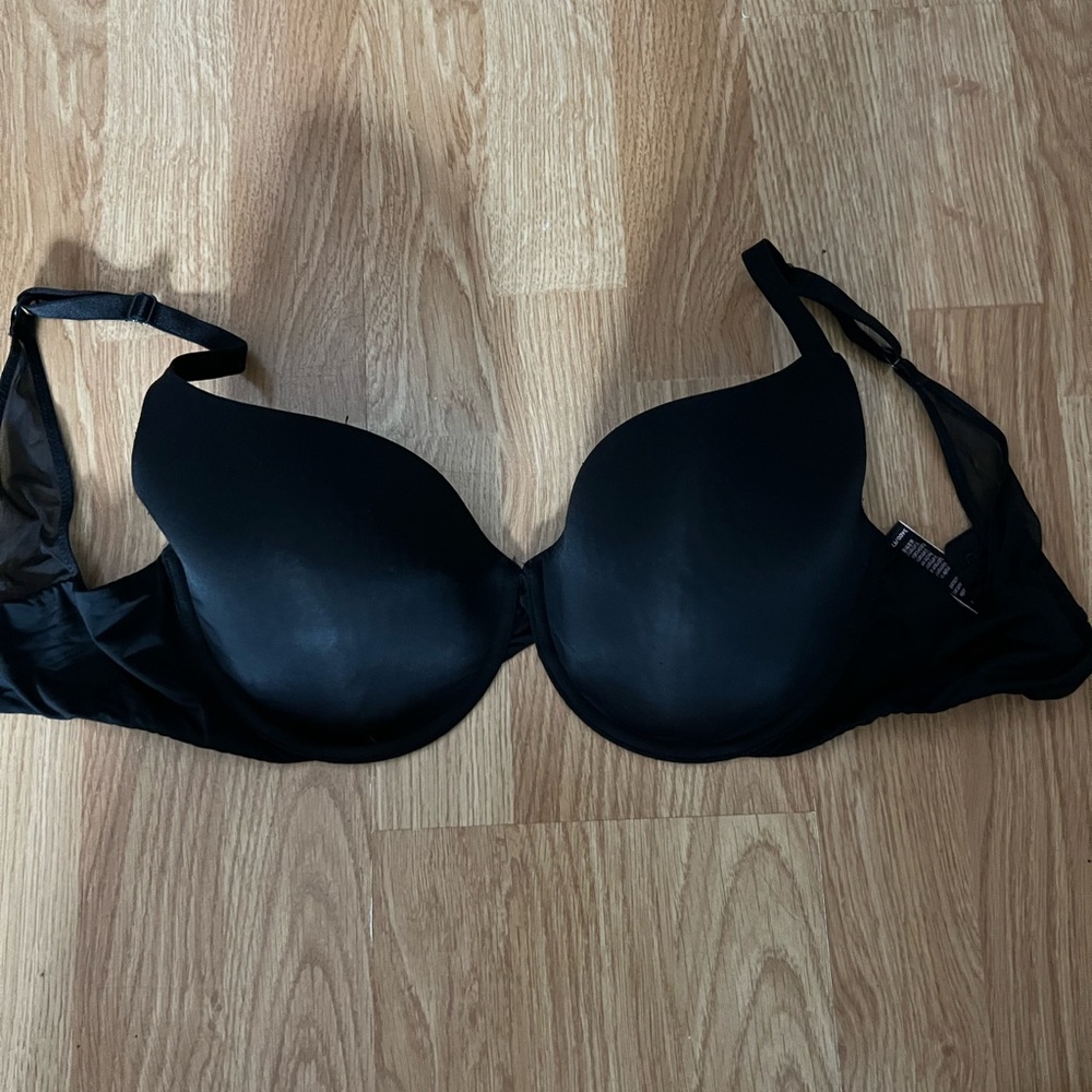 Victoria's Secret Classic Black Bra